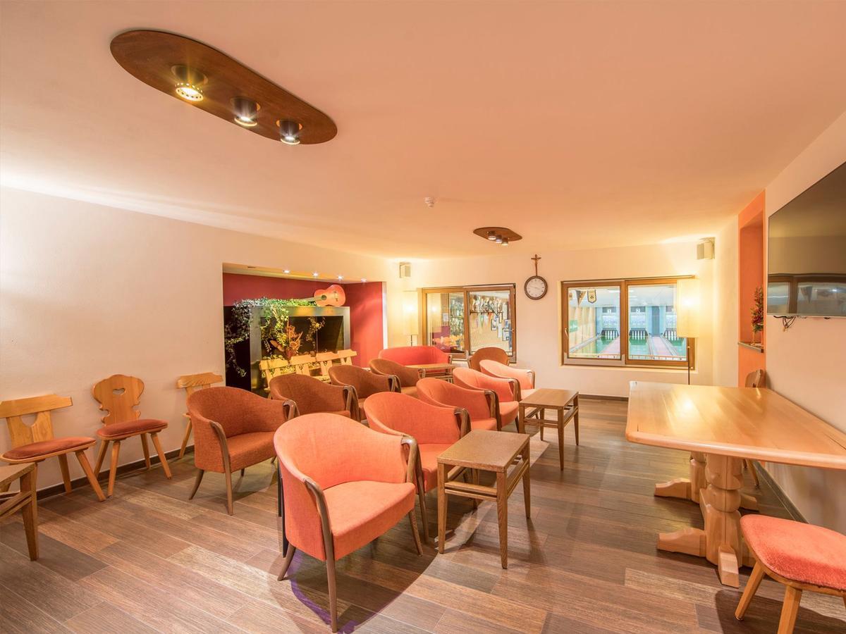 Riposo Al Bosco-Waldruhe Hotell San Vigilio Di Marebbe Eksteriør bilde